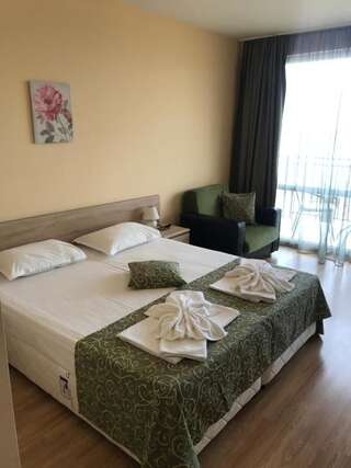 Гостевой дом Villa Maria 2 Черноморец Двухместный номер с 1 кроватью с видом на море-17