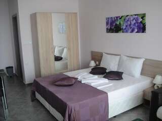 Гостевой дом Villa Maria 2 Черноморец Семейный номер-студио с видом на море - Первый этаж-9